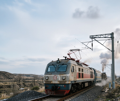 重载铁路接触网的筋骨重塑：大张力强化型方案的工程逻辑与现场考量